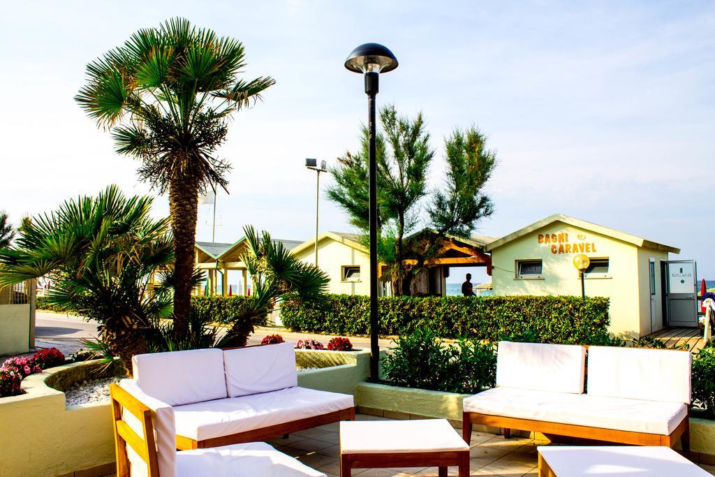 Hotel Caravel Marotta Extérieur photo